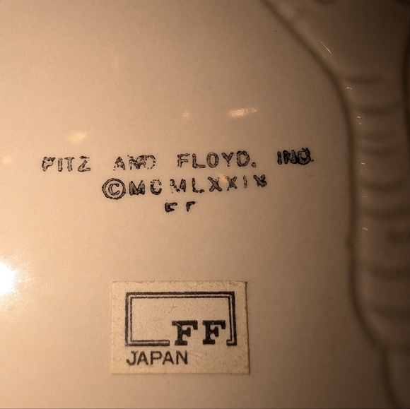 NWOT Vintage “Fitz & Floyd" Provence Soup Tureen with Ladle - Picture 2 of 16